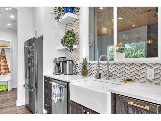 31001 Nw 51ST Ave, Ridgefield, WA 98642