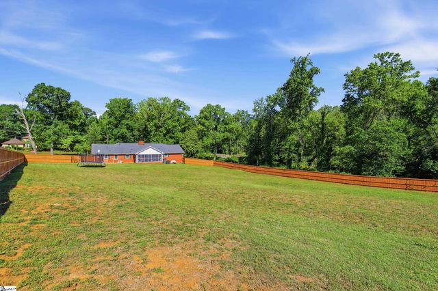500 Laurel Road, Easley, SC 29642