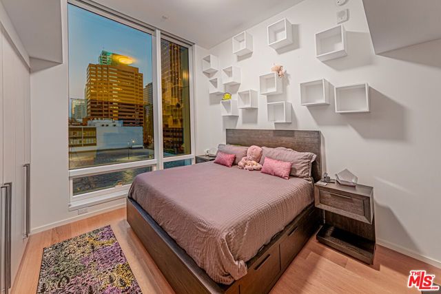 877 Francisco Street 806, Los Angeles, CA 90017
