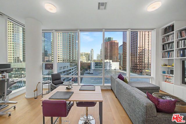 877 Francisco Street 806, Los Angeles, CA 90017