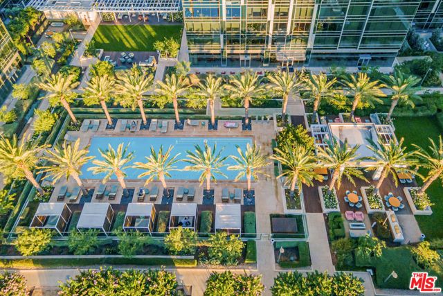 877 Francisco Street 806, Los Angeles, CA 90017