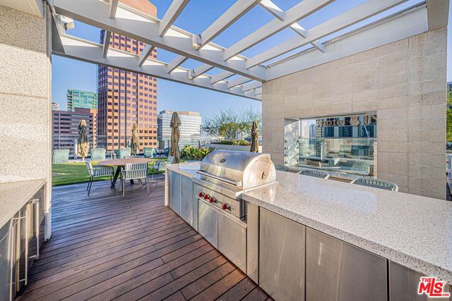 877 Francisco Street 806, Los Angeles, CA 90017