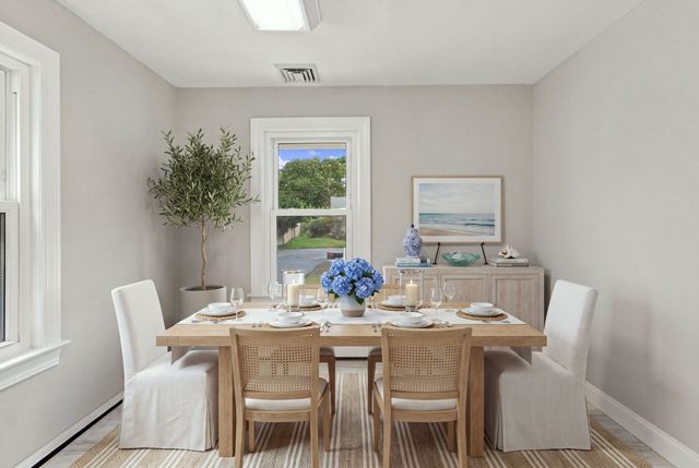 18 Murphy Rd, Barnstable, MA 02601