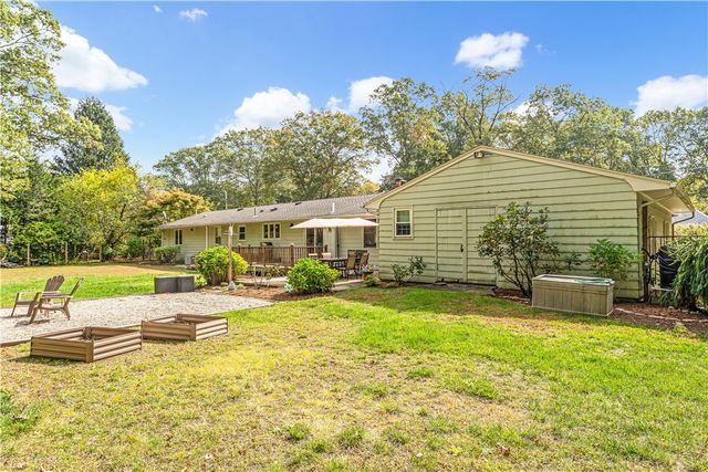 34 Highland Terrace, Scituate, RI 02857