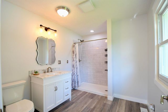 906 Hall Avenue, Oolitic, IN 47451