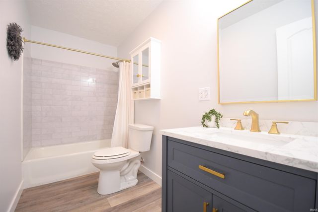 906 Hall Avenue, Oolitic, IN 47451