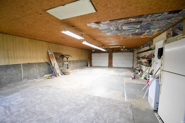906 Hall Avenue, Oolitic, IN 47451
