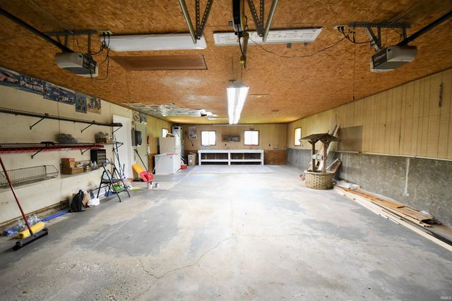 906 Hall Avenue, Oolitic, IN 47451