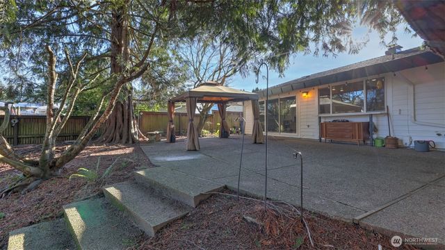 14604 SE 167th Place, Renton, WA 98058