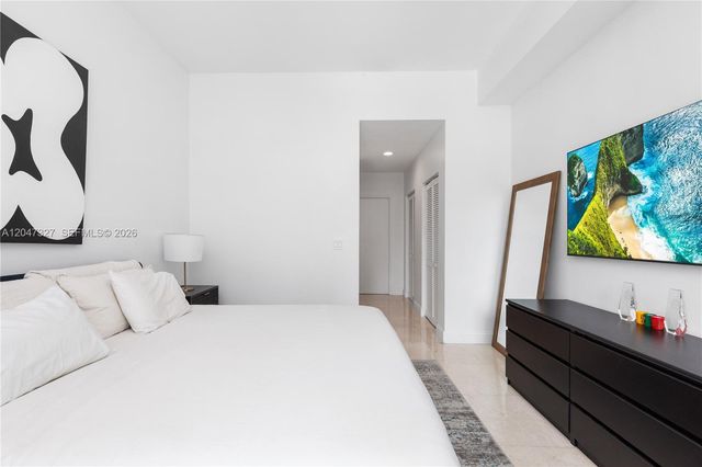 951 Brickell Avenue 1011, Miami, FL 33131