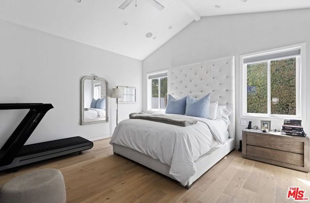 13932 Otsego Street, Sherman Oaks, CA 91423
