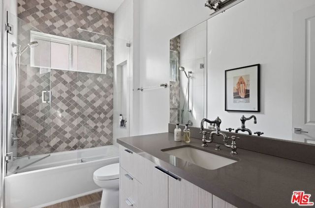 13932 Otsego Street, Sherman Oaks, CA 91423