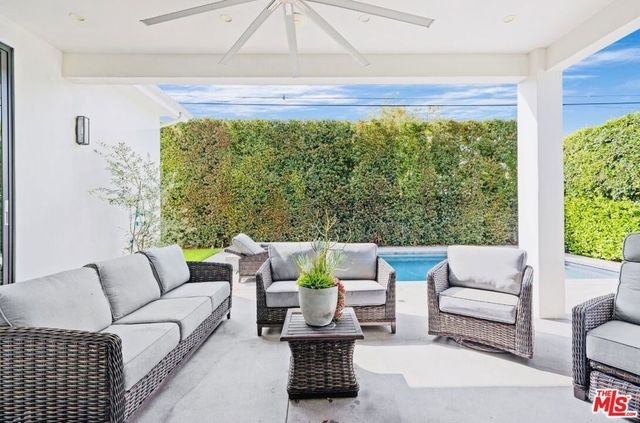 13932 Otsego Street, Sherman Oaks, CA 91423