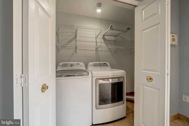8593 BURLINGTON CT, Manassas, VA 20110