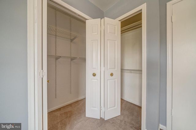 8593 BURLINGTON CT, Manassas, VA 20110