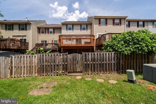 8593 BURLINGTON CT, Manassas, VA 20110