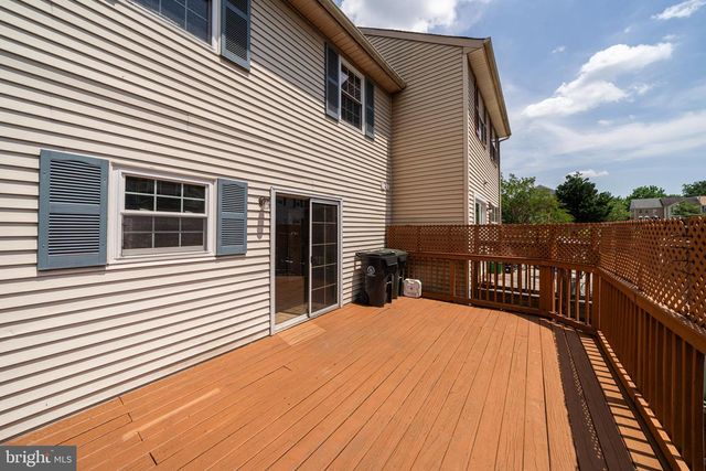 8593 BURLINGTON CT, Manassas, VA 20110
