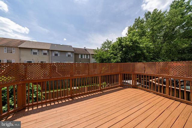 8593 BURLINGTON CT, Manassas, VA 20110