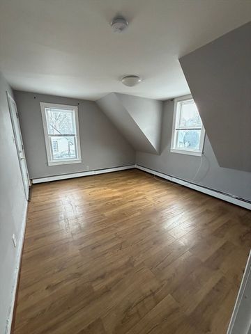 43 Adams St 3, Lynn, MA 01902