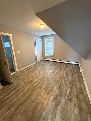 43 Adams St 3, Lynn, MA 01902