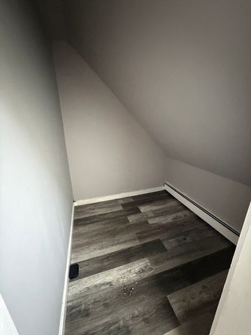 43 Adams St 3, Lynn, MA 01902