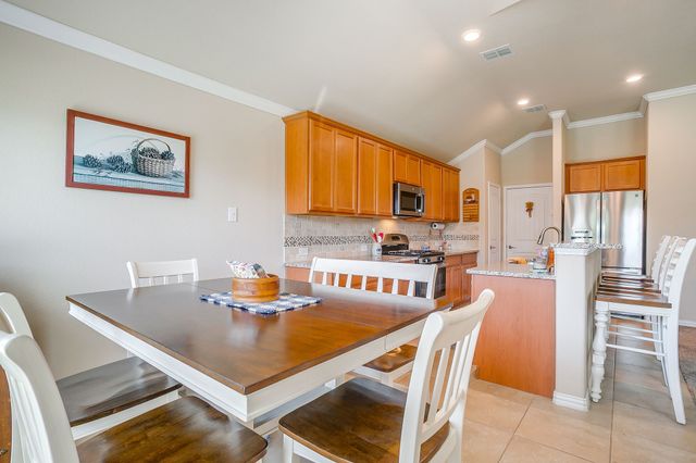 412 Blaze Court, Burleson, TX 76028