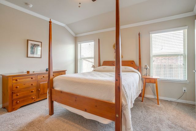 412 Blaze Court, Burleson, TX 76028