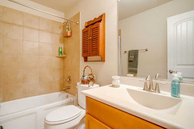 412 Blaze Court, Burleson, TX 76028