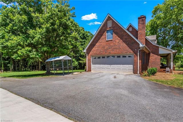 3435 Bowens Road, Tobaccoville, NC 27050