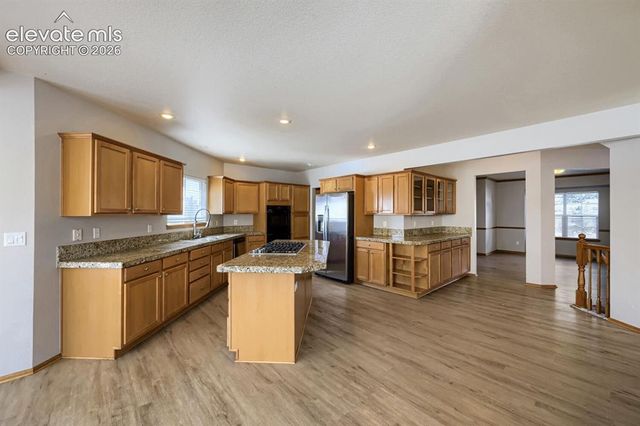 11925 Hanging Valley Way, Colorado Springs, CO 80921