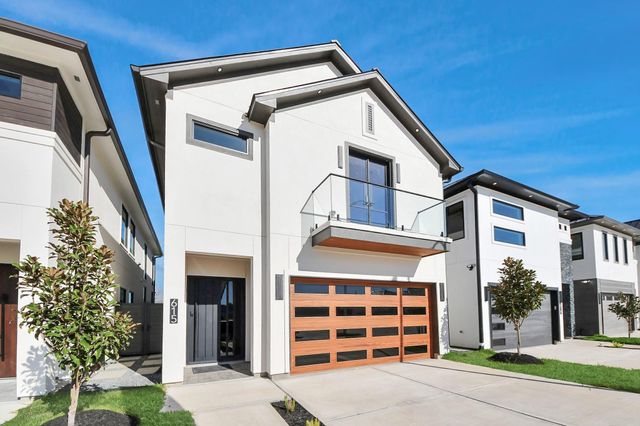 615 Rolling Oaks, Stafford, TX 77477