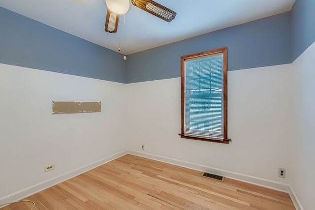 10646 S Saint Louis Avenue, Chicago, IL 60655