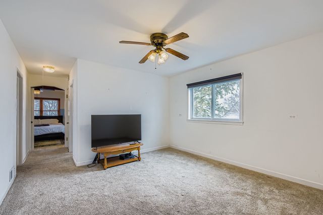 10646 S Saint Louis Avenue, Chicago, IL 60655