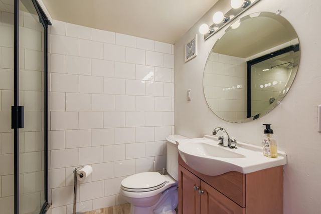 10646 S Saint Louis Avenue, Chicago, IL 60655