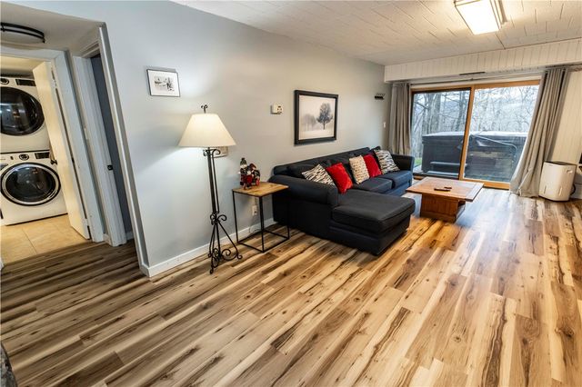 9A1 Mountain Villas Drive, Seven Springs Resort, PA 15622