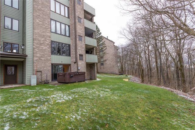 9A1 Mountain Villas Drive, Seven Springs Resort, PA 15622