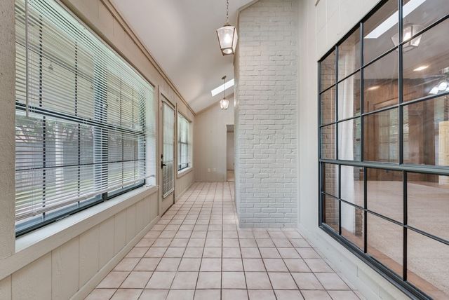 7005 Lake Mead Boulevard, Arlington, TX 76016