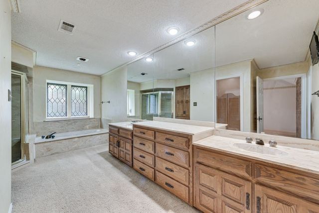 7005 Lake Mead Boulevard, Arlington, TX 76016