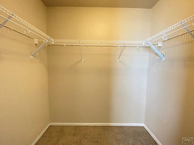 1808 Kingfisher Ln, Pueblo, CO 81008