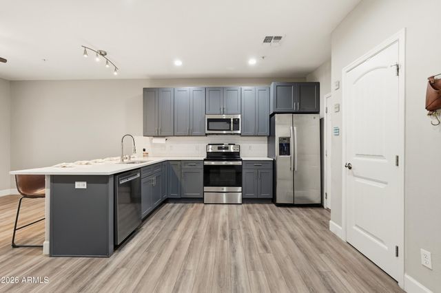 1406 W MAIN Street 125, Mesa, AZ 85201