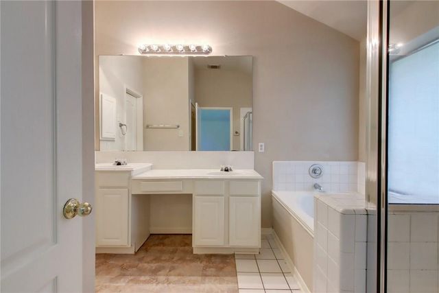 3614 Birdhouse DR, Round Rock, TX 78665
