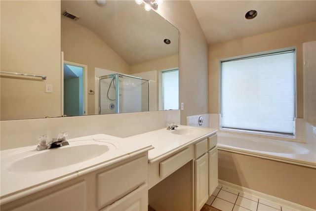 3614 Birdhouse DR, Round Rock, TX 78665
