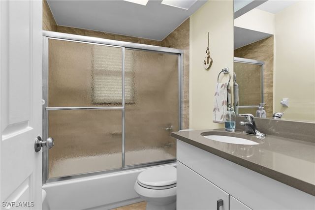 1035 Admiralty CT, Marco Island, FL 34145