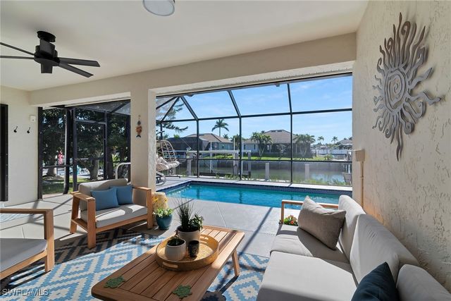 1035 Admiralty CT, Marco Island, FL 34145