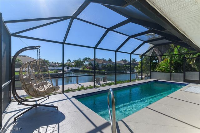 1035 Admiralty CT, Marco Island, FL 34145
