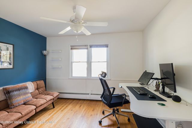 25 Joslen Place, Hudson, NY 12534