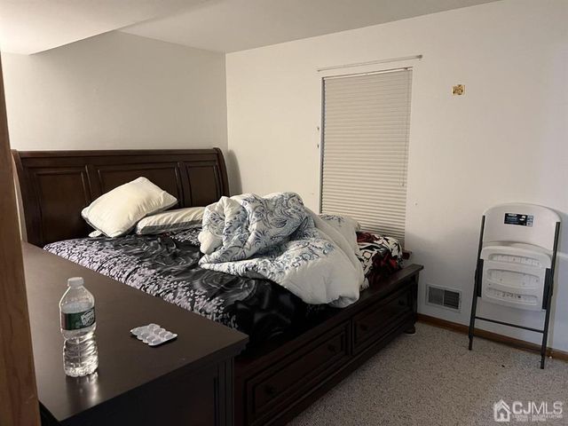 27 Marion Street, Port Reading, NJ 07064