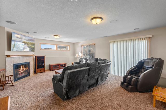 19239 Carmel Trail, Farmington, MN 55024