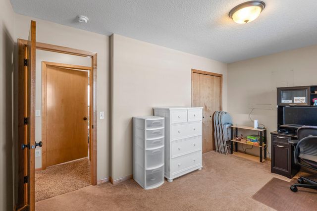 19239 Carmel Trail, Farmington, MN 55024