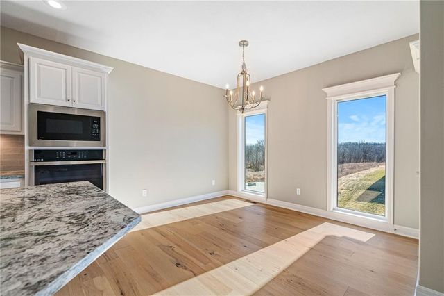 7015 NE 103rd Street, Kansas City, MO 64156